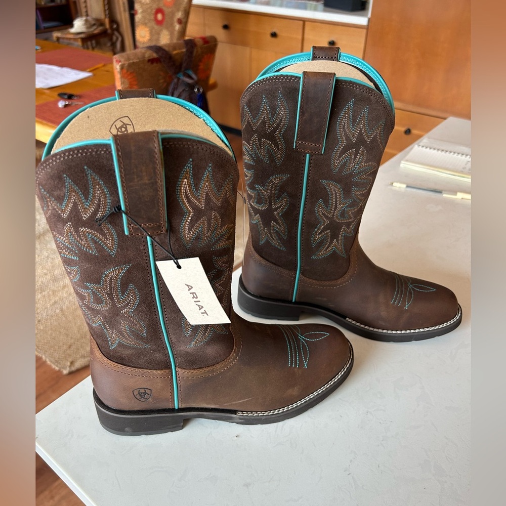 Ariat Brown Cowboy Boots with Blue Accents